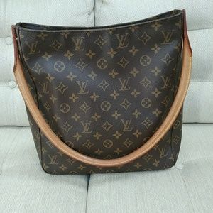 100% Authentic LouisVuitton Looping-USED